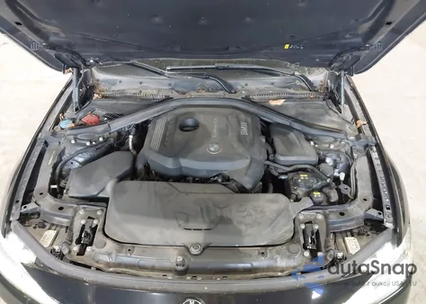 2017 BMW 330 Xi из США, поврежденный, VIN WBA8D9G58HNT90807